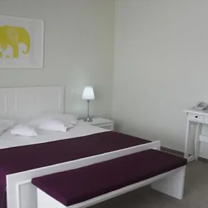 2* Hotel City