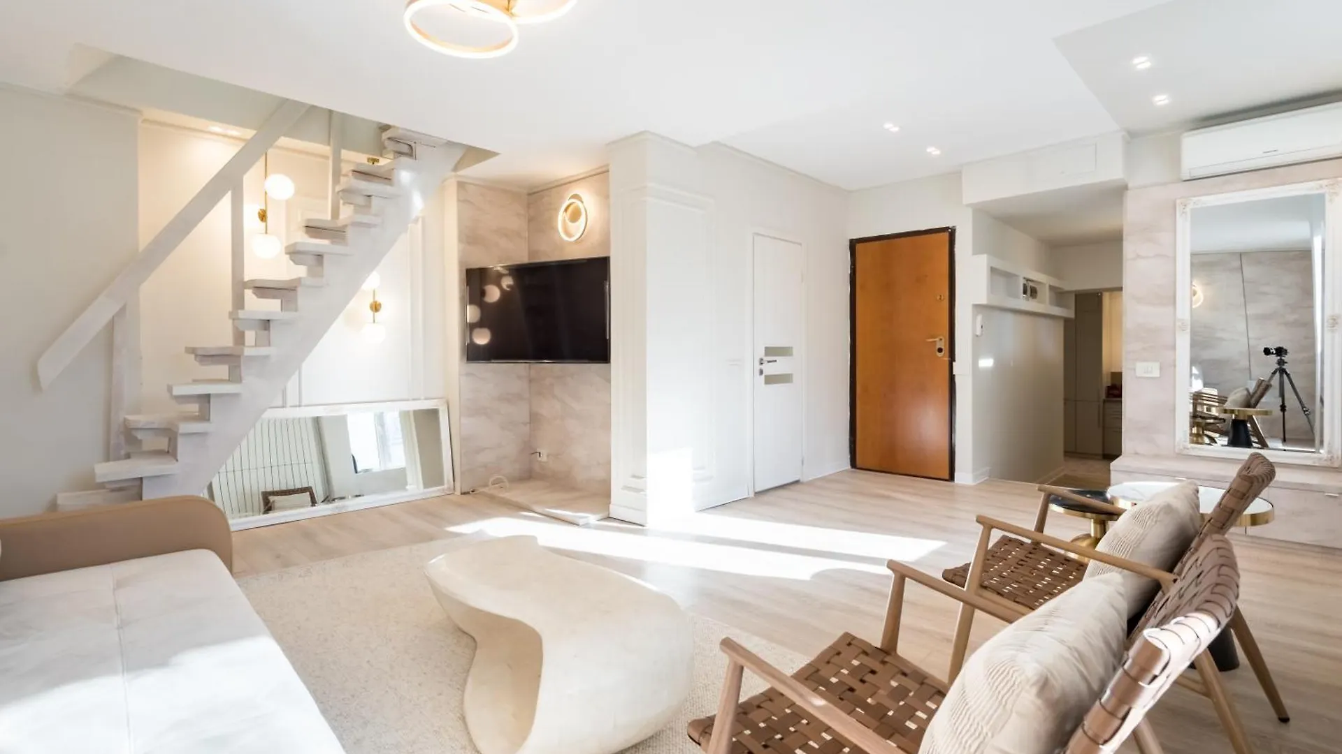 Silk Haven I Central Loft In Piata Romana Bucharest