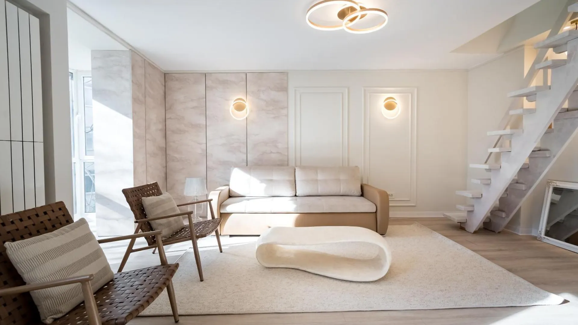 Silk Haven I Central Loft In Piata Romana Bucharest Apartment
