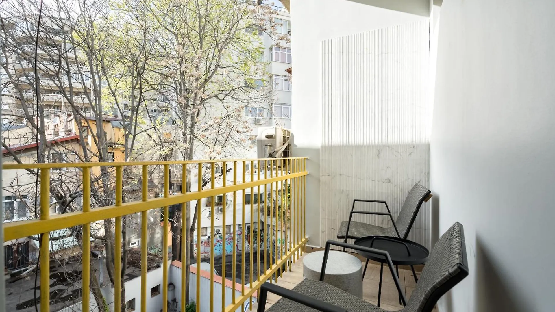 Silk Haven I Central Loft In Piata Romana location